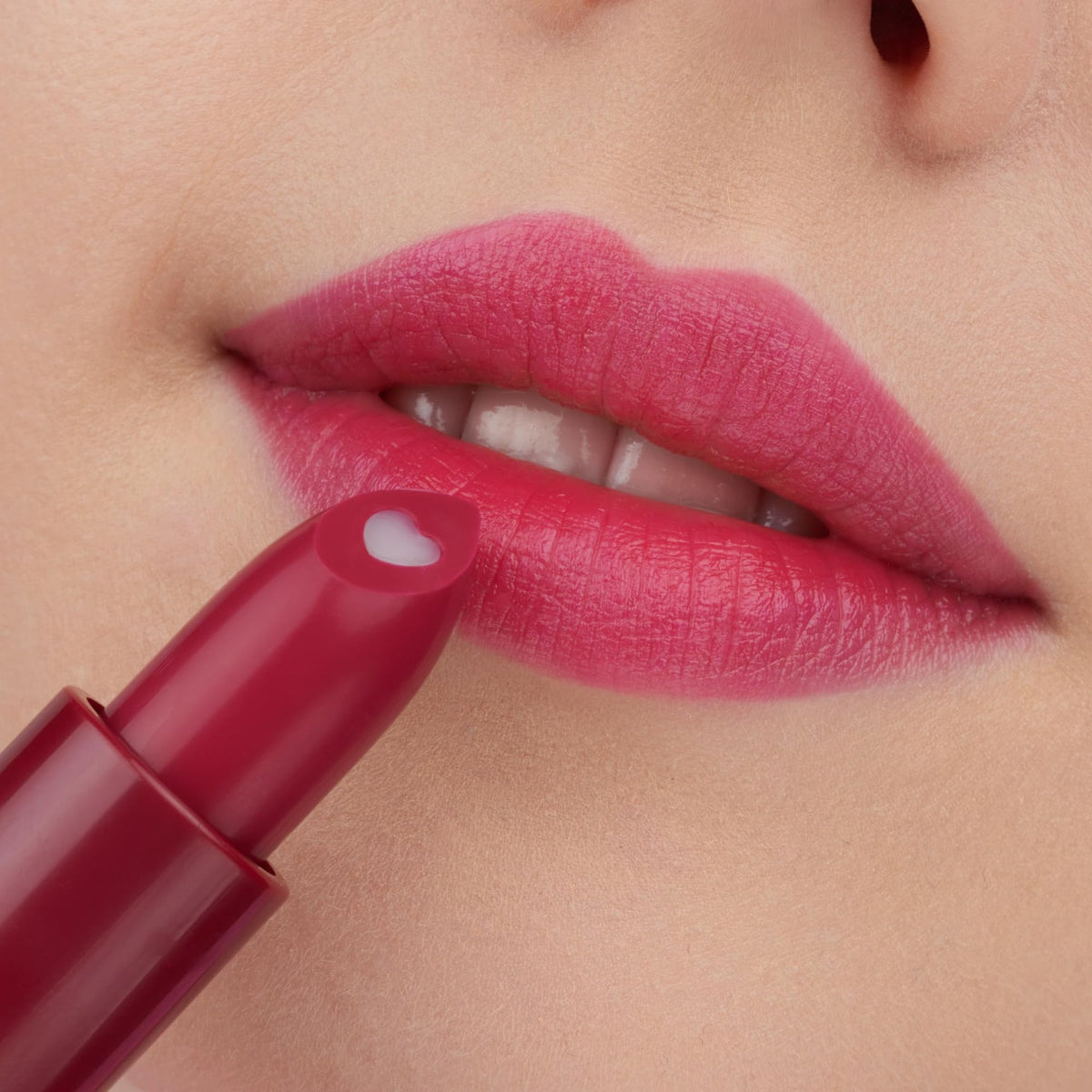 essence Heart Core Fruit Lip Balm 05