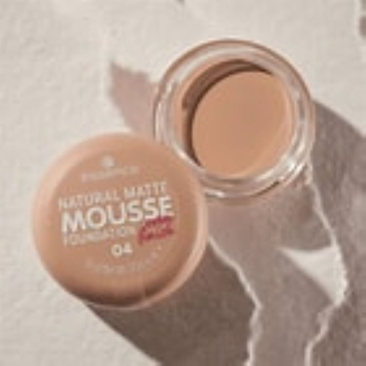 essence Natural Matte Mousse Foundation 04